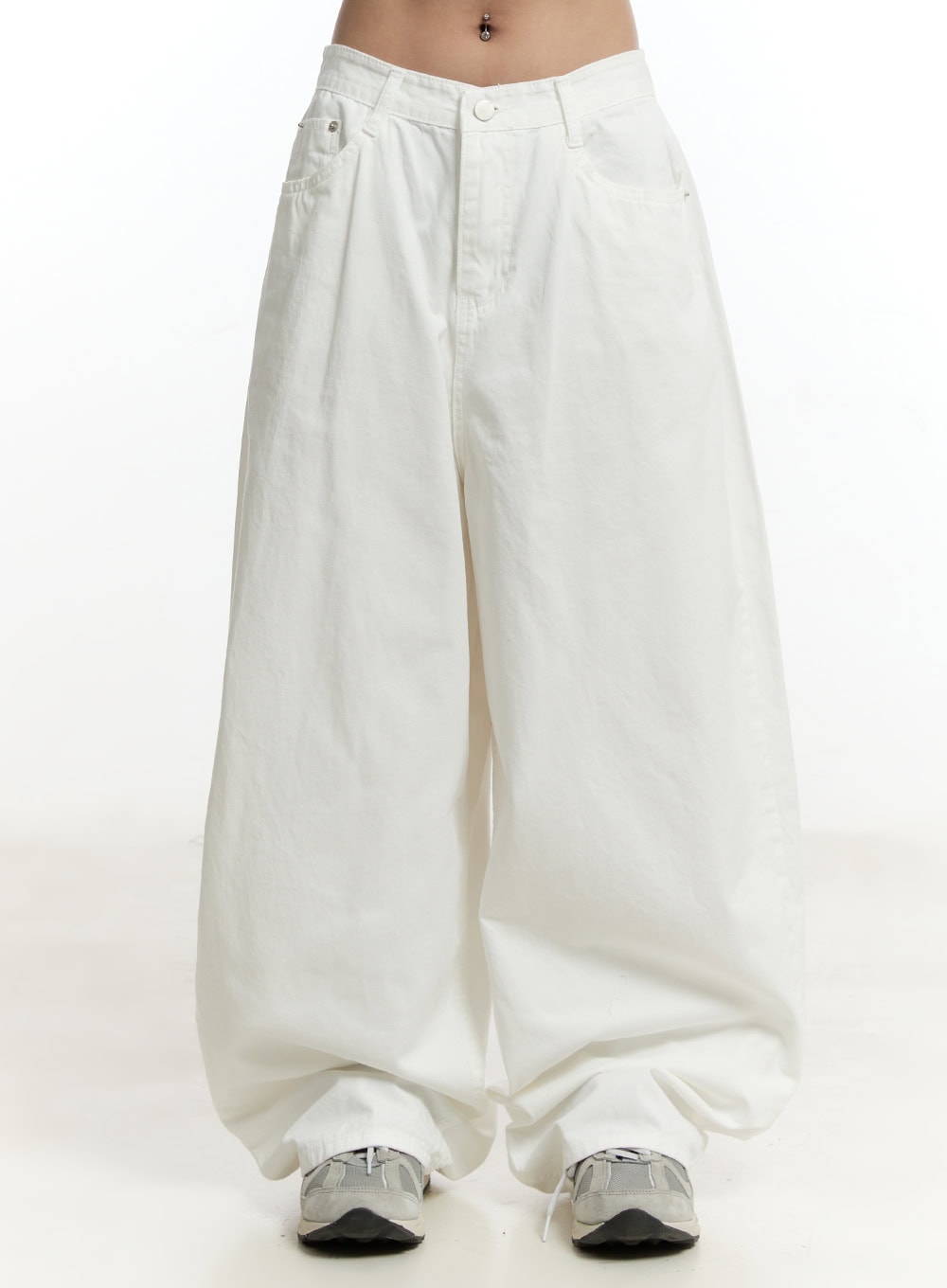 pintuck-oversized-cotton-trousers-cy505 / Light beige