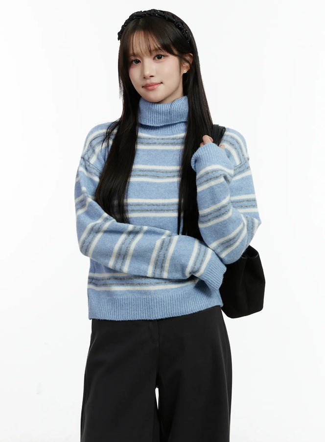 striped-turtleneck-knit-sweater-cd514 / Light blue