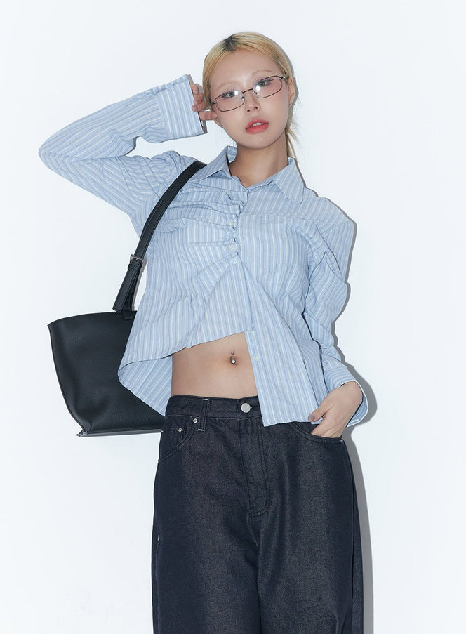 classic-striped-pintuck-collared-shirt-cm505 / Light blue