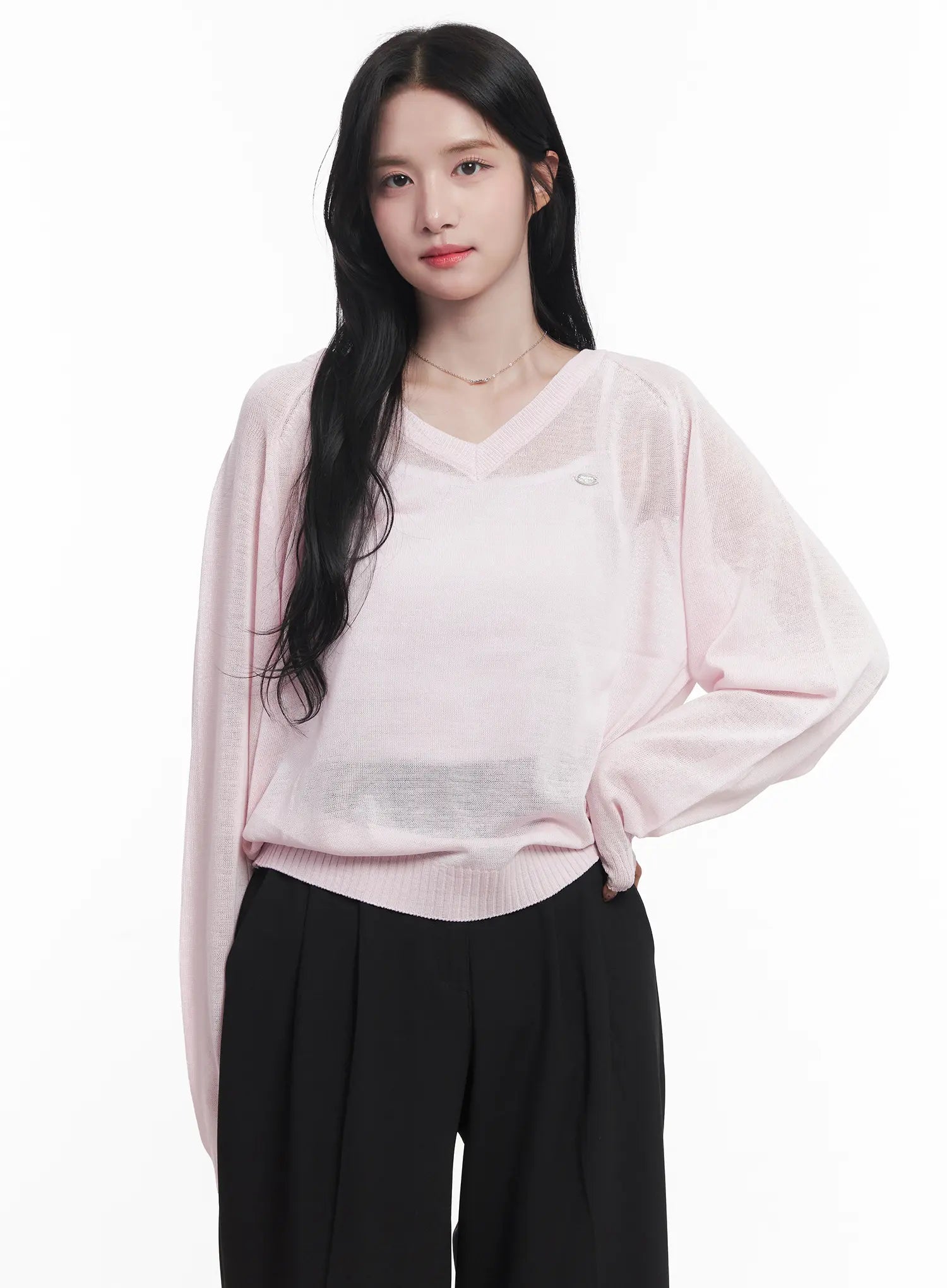sheer-v-neck-sweater-cu523 / Light pink