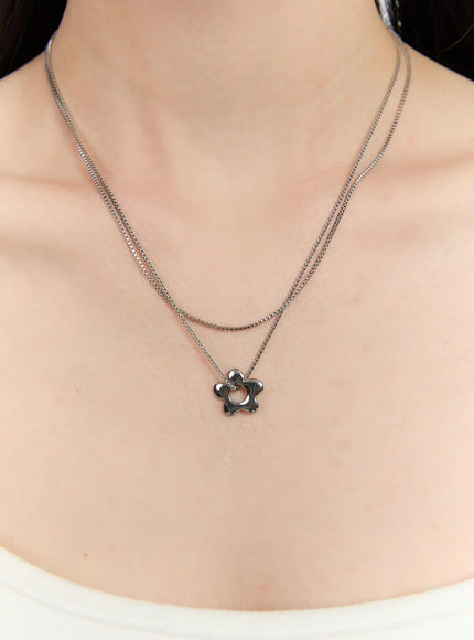 floral-layered-necklace-ca508 / Silver
