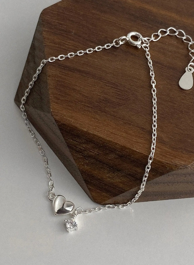 woolf-heart-drop-line-bracelet-iu506 / Silver