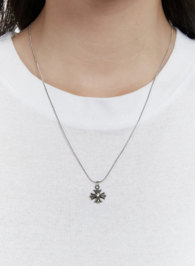cross-pendant-necklace-f502 / Silver