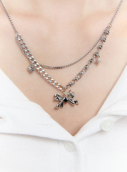 layered-bow-charm-necklace-cm505 / Silver