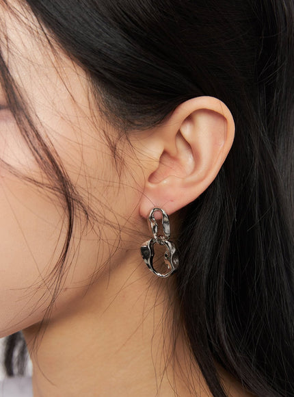 bold-link-earrings-ca516