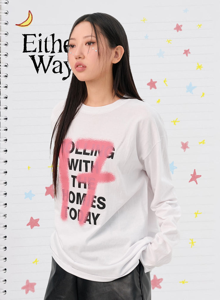 graphic-print-long-sleeve-top-in301 / White