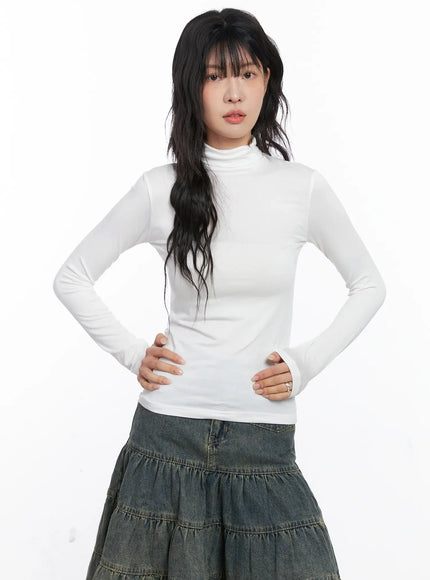 essential-turtleneck-long-sleeve-top-co507 / White