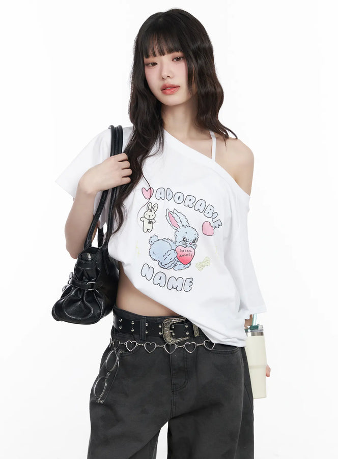 graphic-bunny-off-shoulder-top-cm526 / White