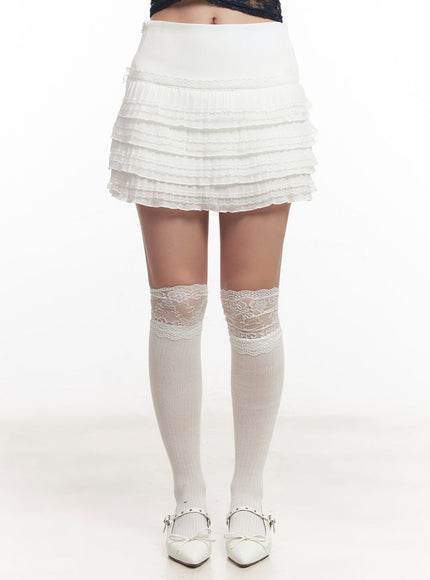 frilly-lace-layered-mini-skirt-ca529 / White
