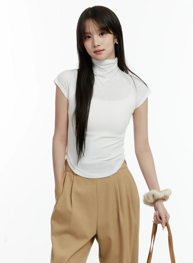turtleneck-cap-sleeve-top-cd514 / White