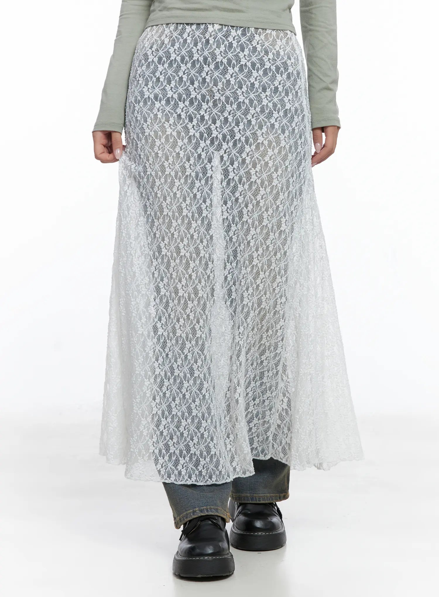 lace-overlay-maxi-skirt-cs502 / White