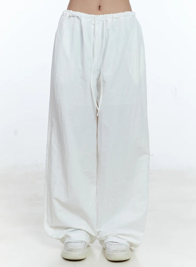 relaxed-fit-drawstring-pants-cg507 / White