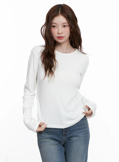 crew-neck-long-sleeve-top-cg520 / White