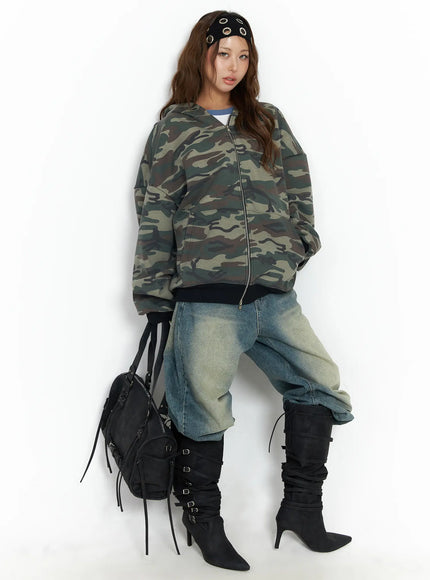 oversized-camo-zip-up-hoodie-cf512