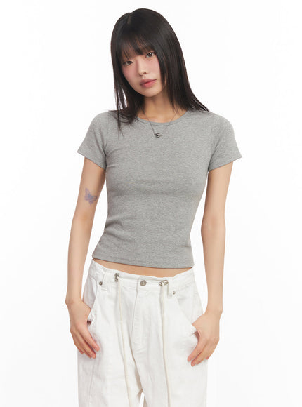 essential-cotton-crop-tee-ia528