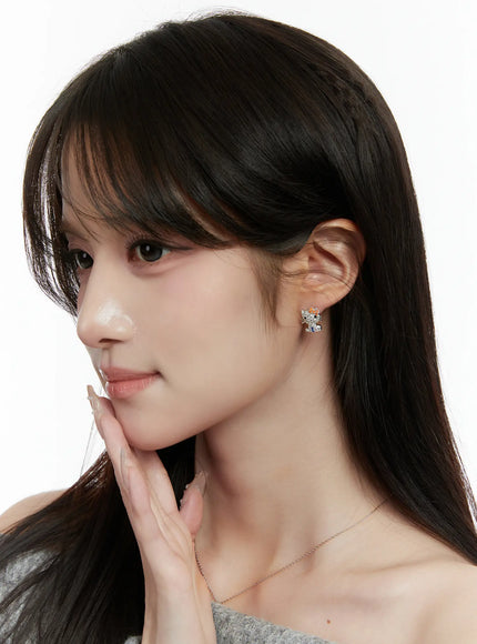 sparkling-kitty-stud-earrings-cd514