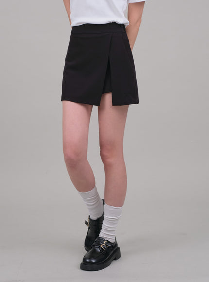Skort with Front Slit C2701
