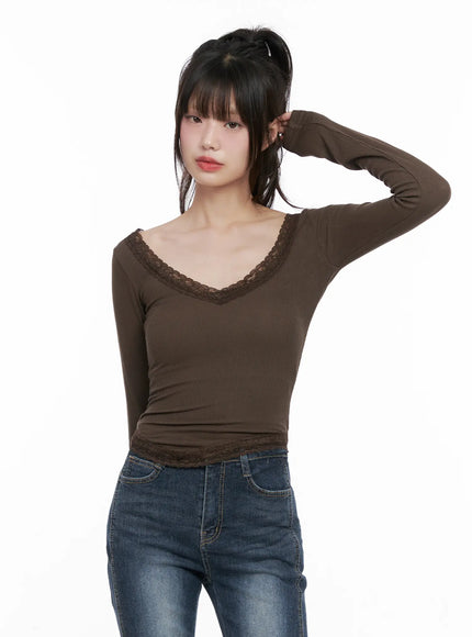 slim-ribbed-lace-trim-top-cg519