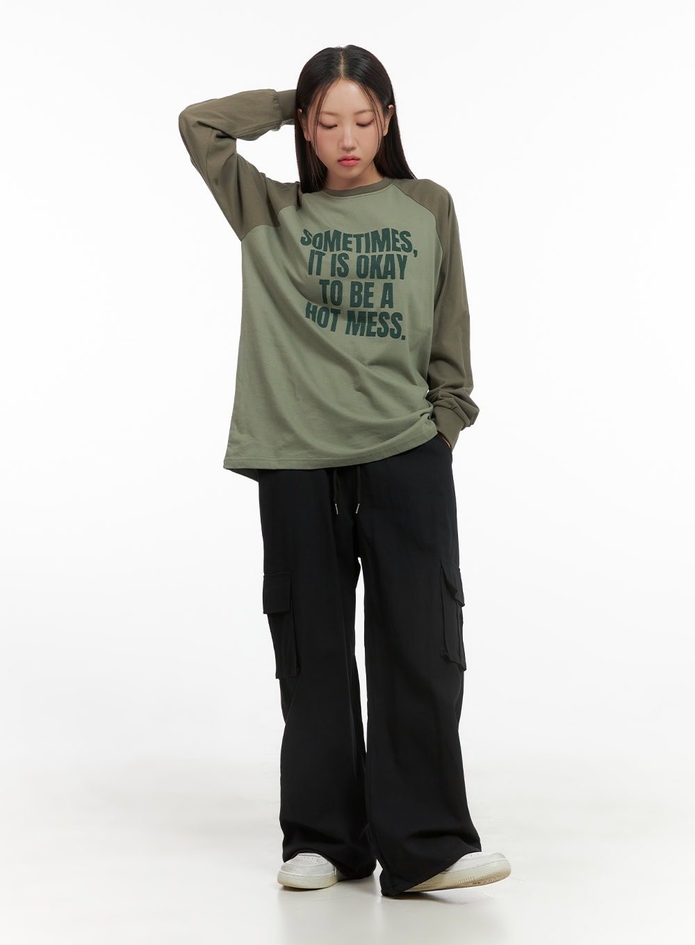 cotton-lettering-raglan-long-sleeve-tee-cs404