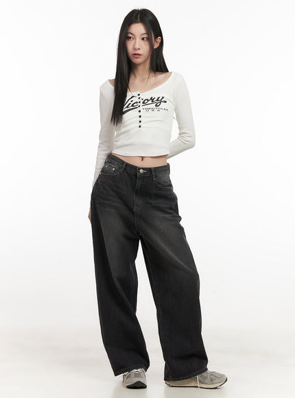 buttoned-slim-fit-crop-top-cf514