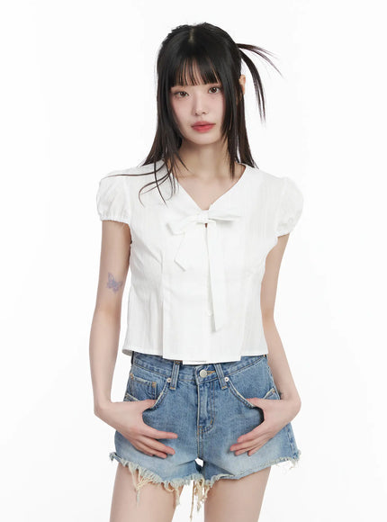 chic-puff-sleeve-ribbon-tie-blouse-cm525