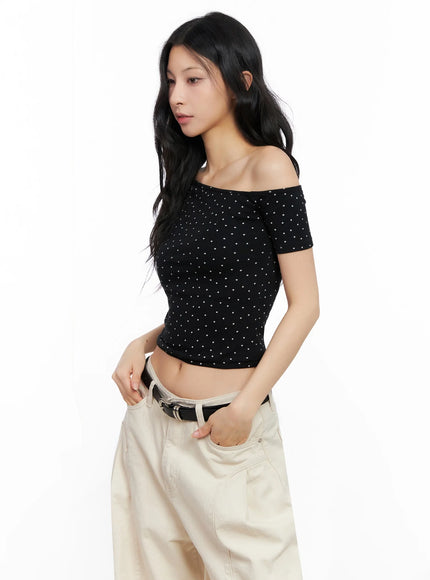 star-print-off-shoulder-crop-top-ig508