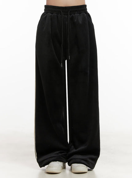 Warm Winter Trackpants IJ510