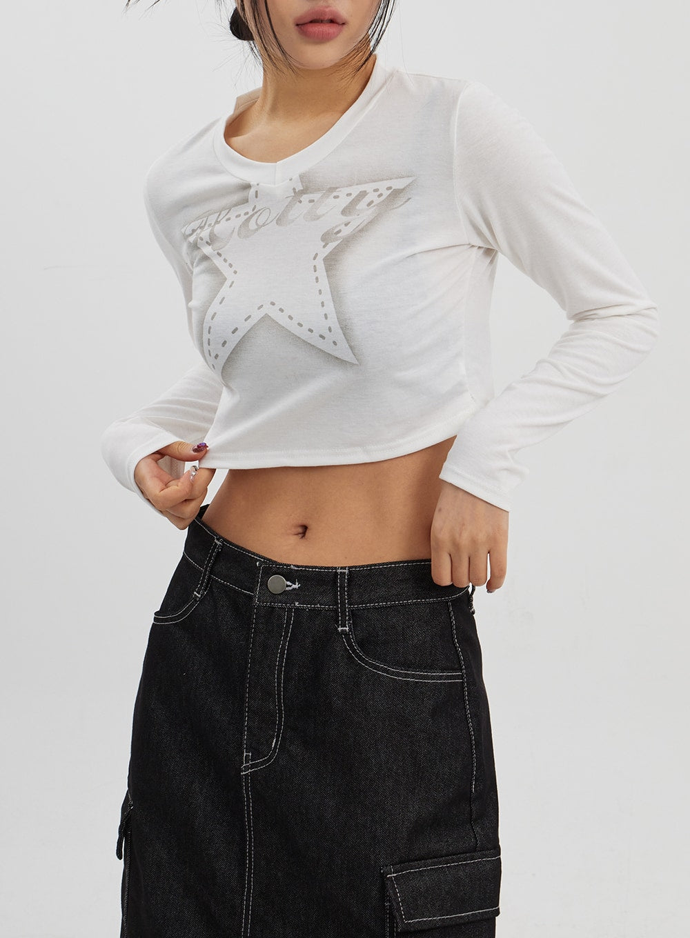 Star Long Sleeve Cropped Top CJ330
