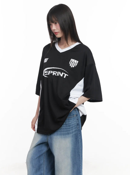 oversized-graphic-v-neck-jersey-cu518