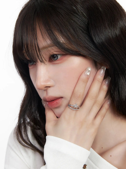 twisted-elegant-star-ring-cf525