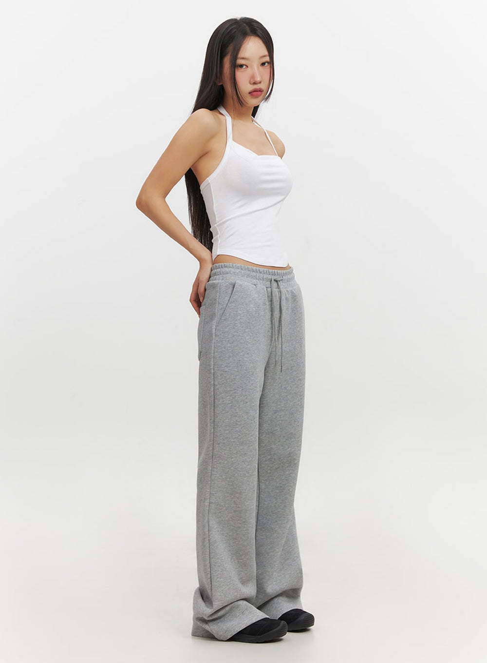 essential-halter-neck-crop-cami-top-if510