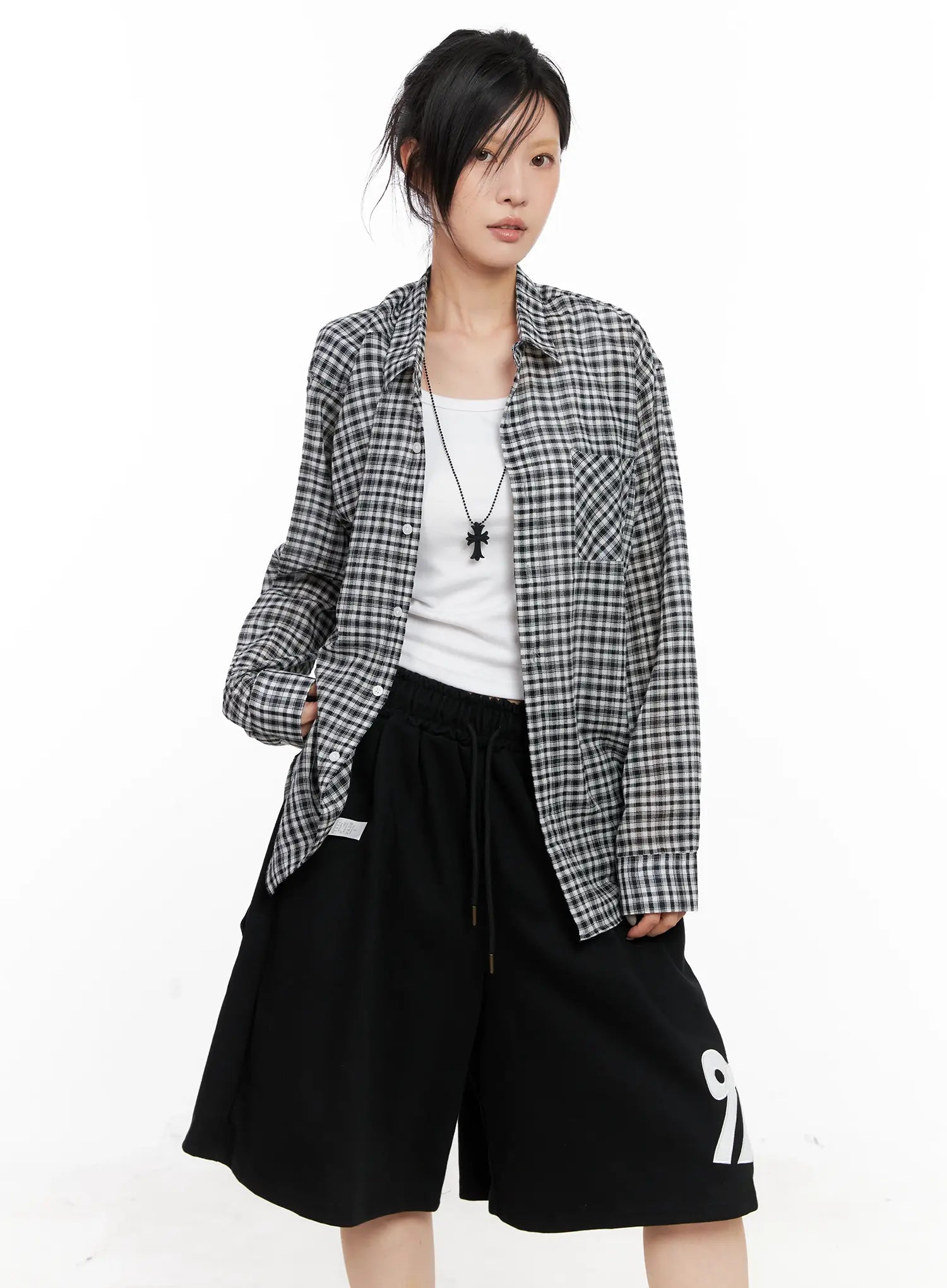 black-cross-pendant-necklace-cl528