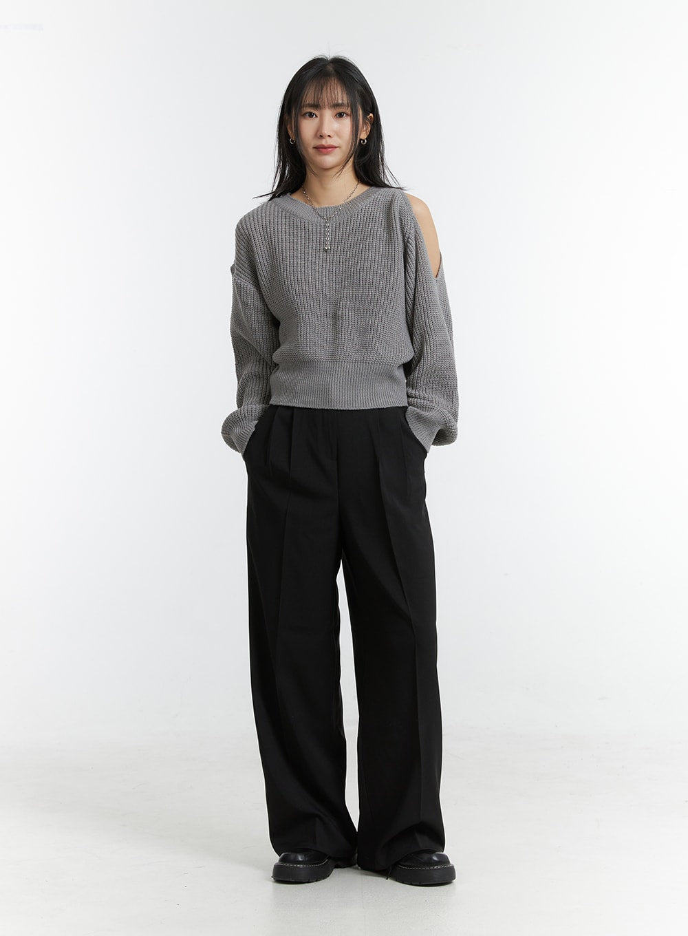 unbalanced-opening-shoulder-knit-sweater-od308