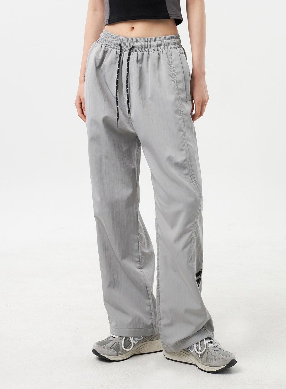 wide-leg-track-pants-cu309