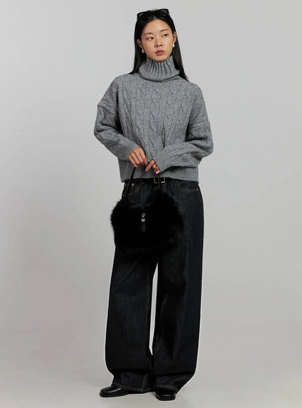 cable-knit-turtleneck-sweater-ij502