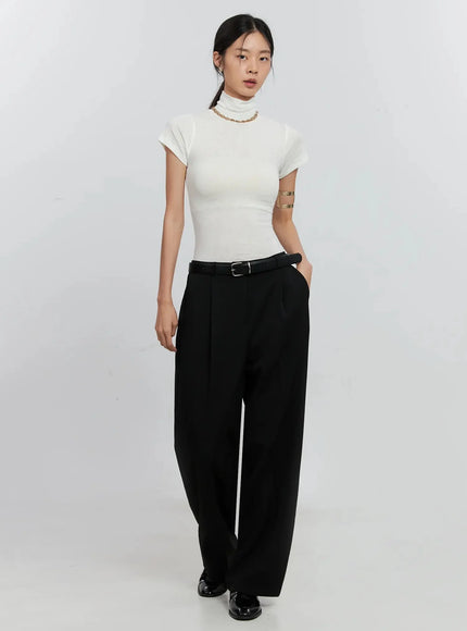 soft-knit-short-sleeve-top-is516