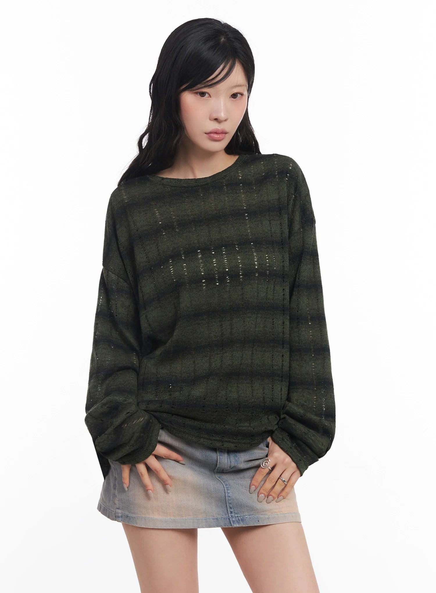 striped-knit-long-sleeve-pullover-ic503