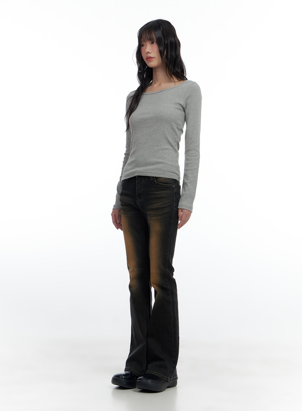 basic-slim-fit-u-neck-t-shirt-cs420