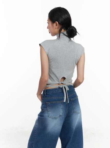 strap-detail-mock-neck-crop-top-cj530