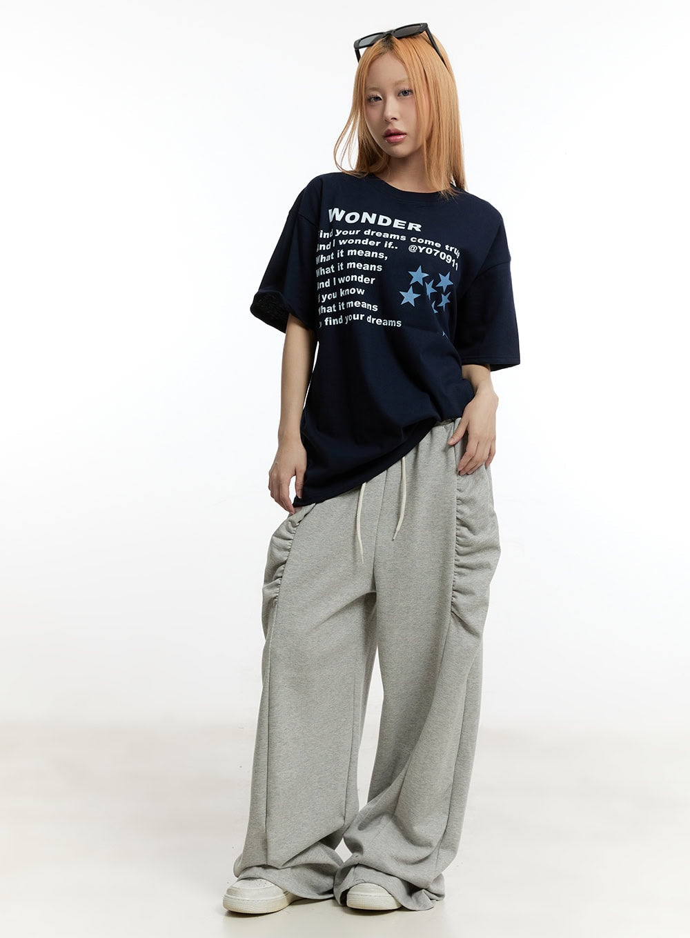 shirred-wide-fit-sweatpants-cy506