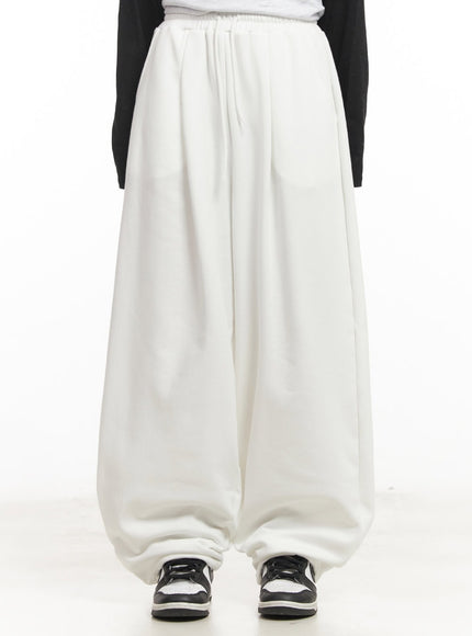 essential-balloon-fit-sweatpants-cm503