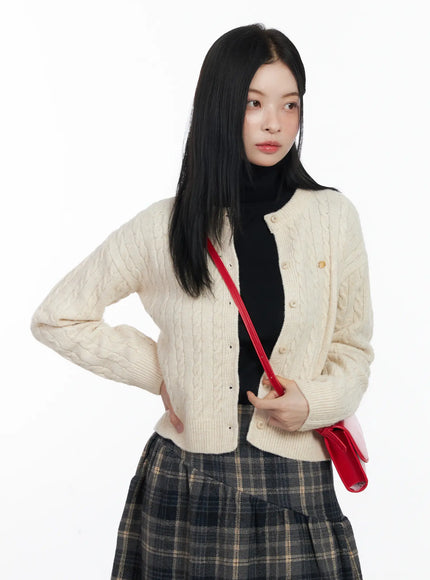 round-neck-cable-knit-cardigan-cj519