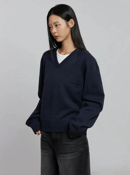 v-neck-oversized-knit-sweater-im520