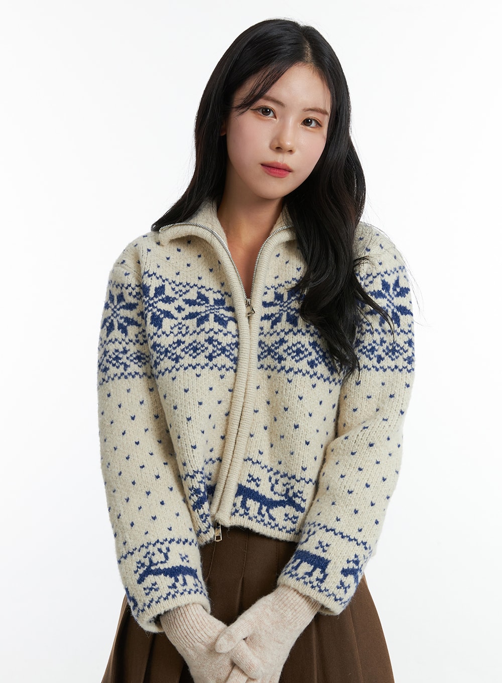 jacquard-zip-up-sweater-on327