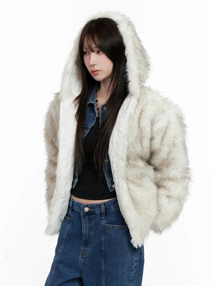 oversized-quilted-faux-fur-hooded-jacket-co521