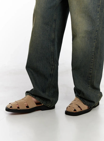 mens-buckle-strap-sandals-ig508 / Beige