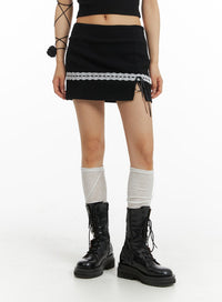 lace-trim-mini-skirt-im404 / Black