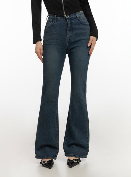 Gabriella Slim-Fit Bootcut Jeans ID431