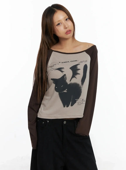 contrasting-graphic-one-shoulder-top-in528 / Dark brown