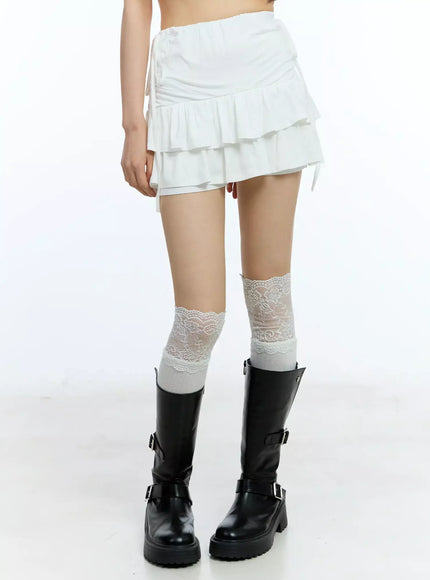 ruffle-shirred-ribbon-mini-skirt-iu524 / White